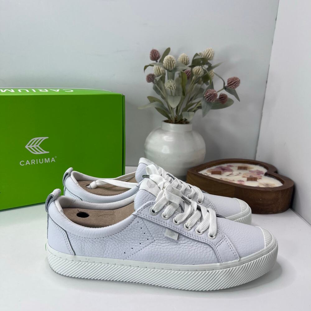 Cariuma OCA Low Casual Leather Sneaker White Women's 9.5M NWB